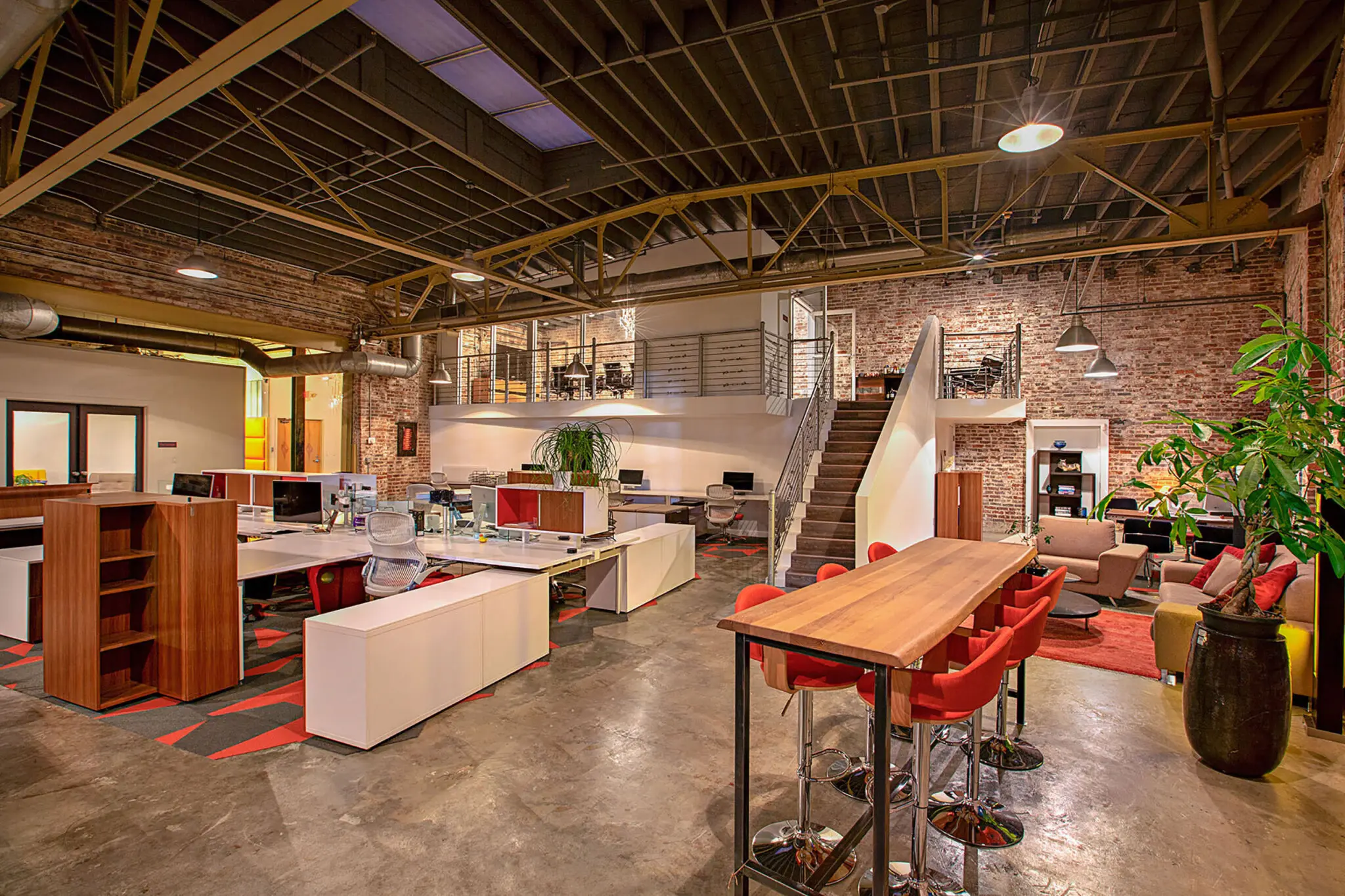 Azul Arc Contact us! Find your way to our office.